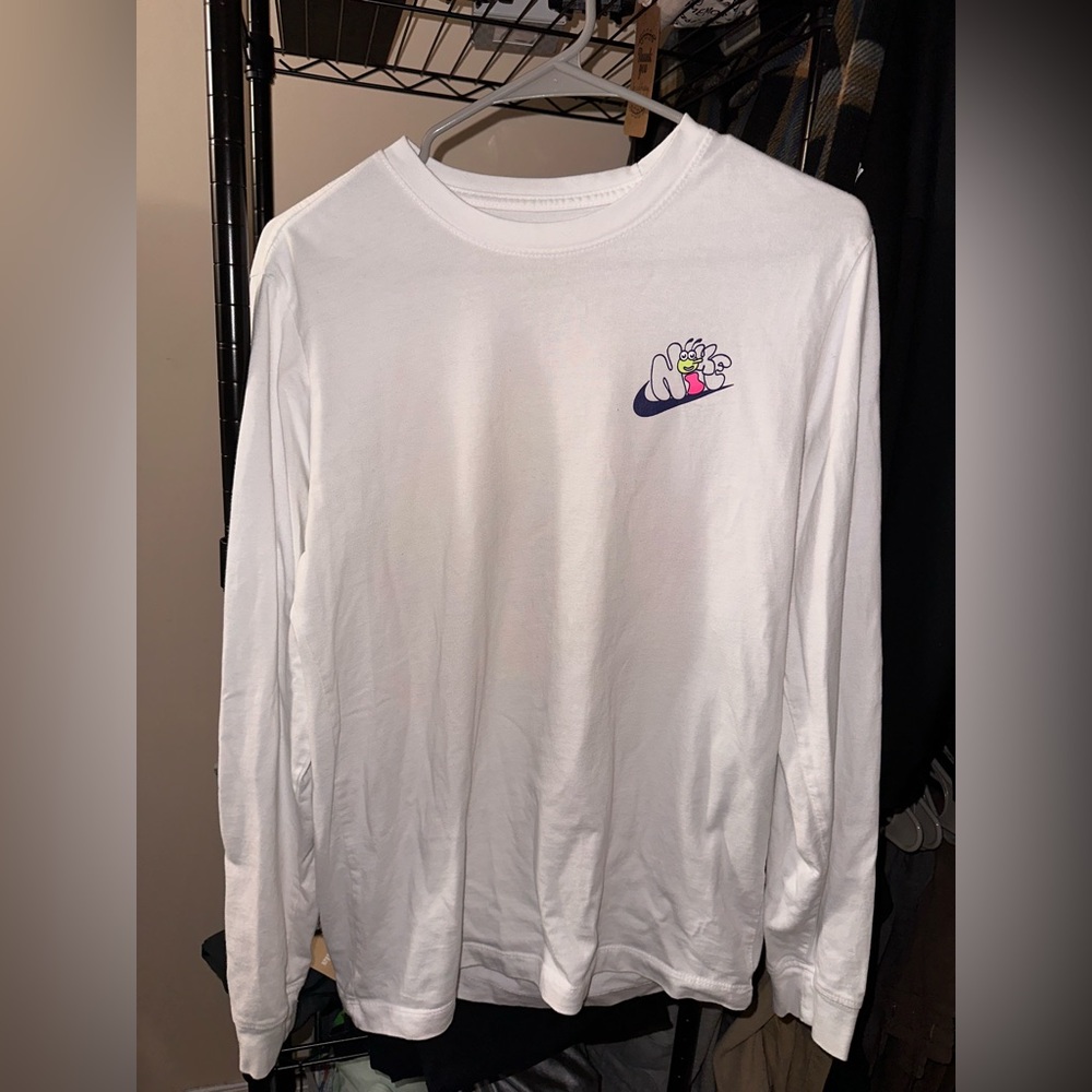 Nike graphic tee
